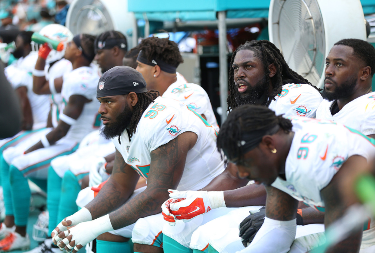 dolphins-tanking-3